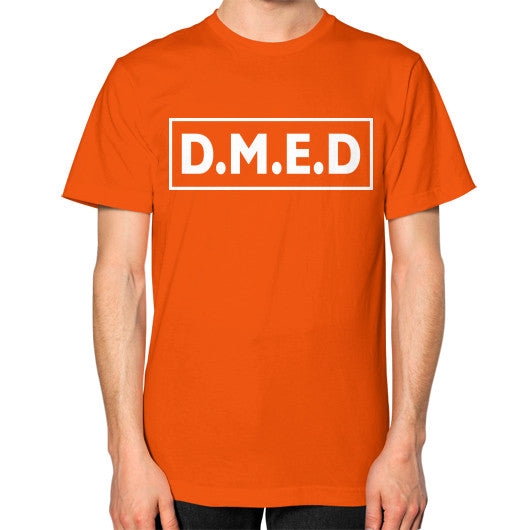 Unisex T-Shirt (on man) Orange Ar Designed!